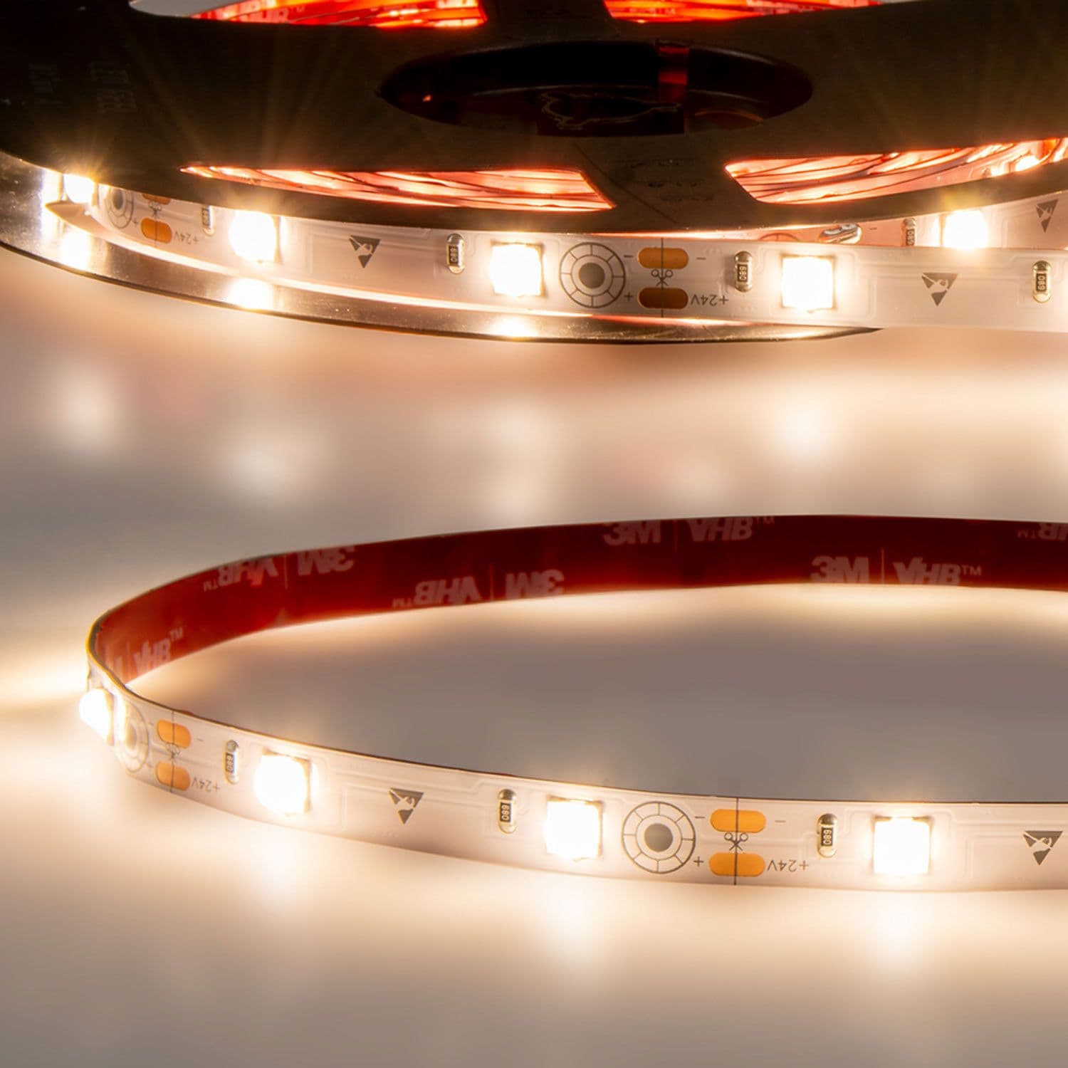 LED HEQ830 Flexband Linse 160°, 24V DC, 17W, IP20, 3000K, 5m Rolle, 28 LED/m