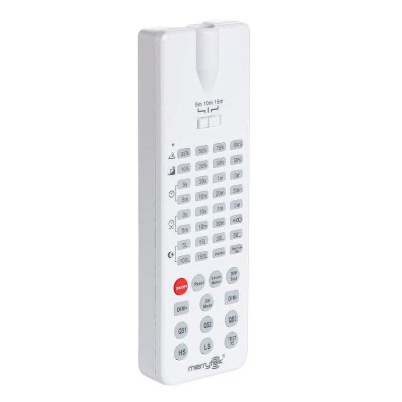 DOTLUX Long range Fernbedienung für LED-Feuchtraumleuchte MISTRALsensor IP66 1540mm 39W 4000K gefrostet mit Radarsensor (2822-840120/2822-940120)